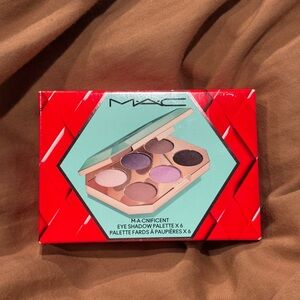 MAC Cosmetics Macnificent eyeshadow palette brand new in box